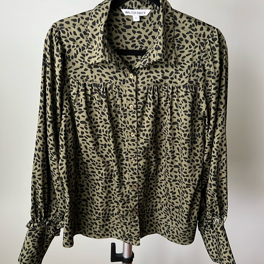 Walter Baker Olive Green Blouse Top Size L